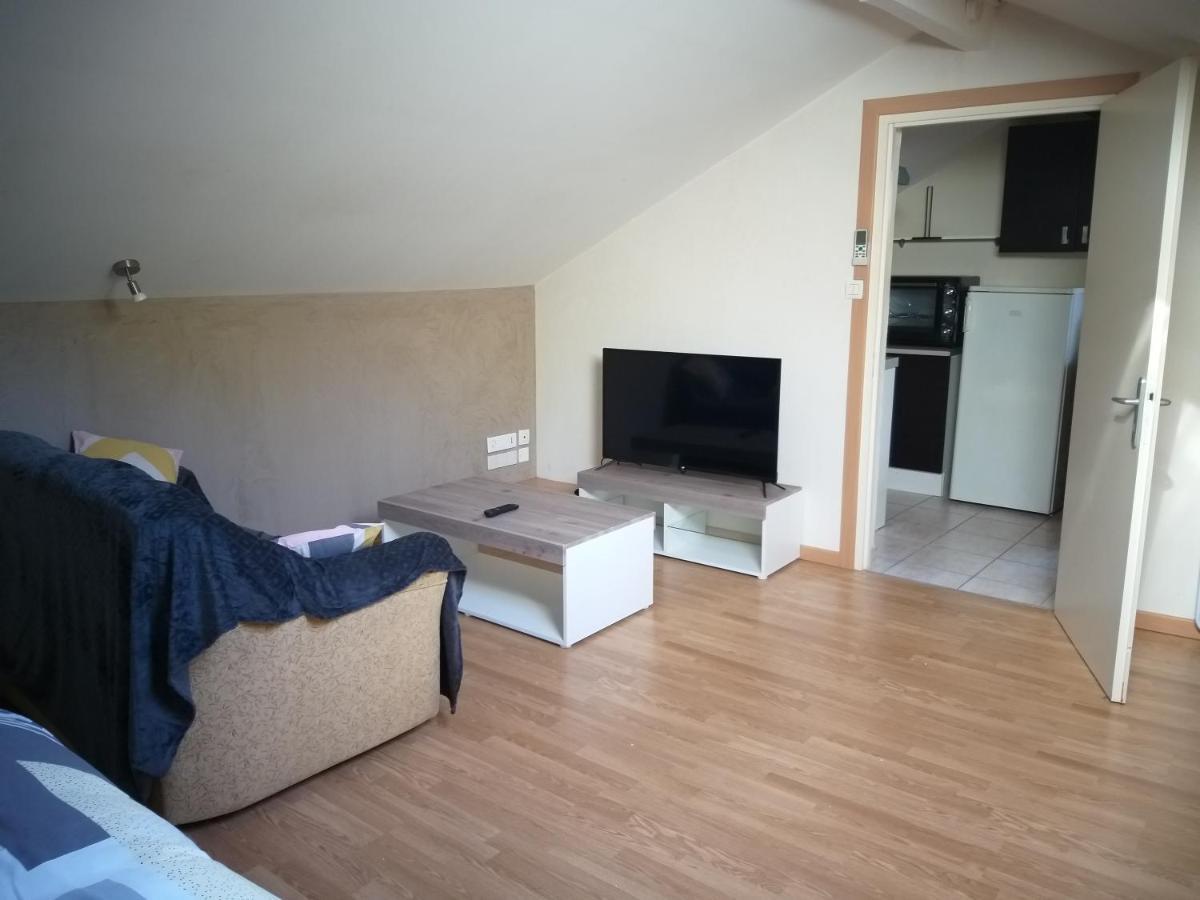Le Manant Bellegarde-sur-Valserine Exterior foto